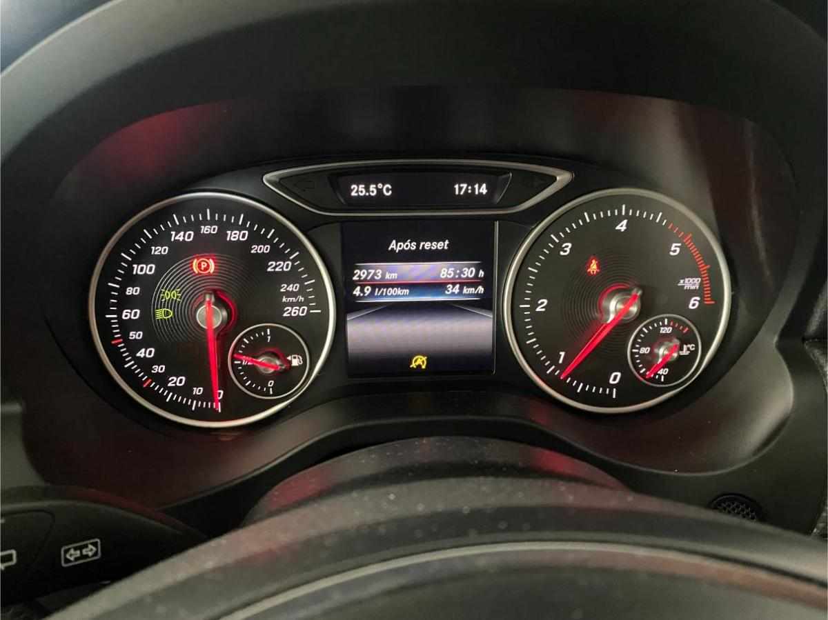 mercedes-benz-classe-a-a-180-d-blueefficiency-2016-diesel-1461cc