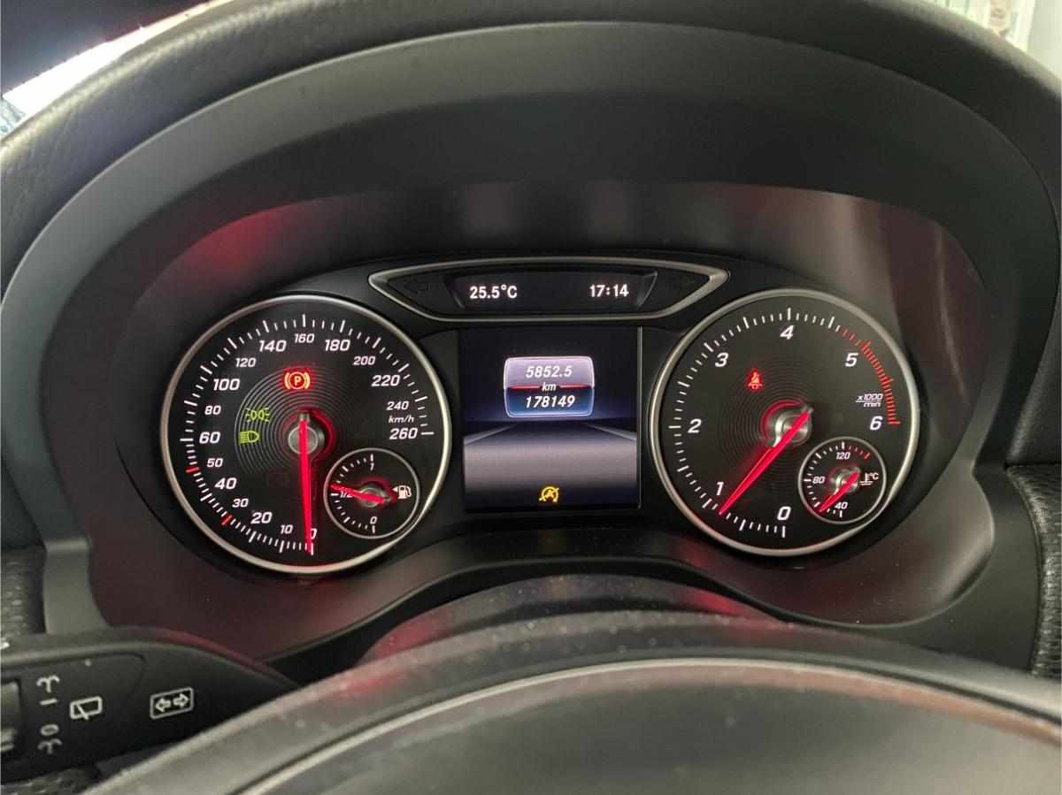 mercedes-benz-classe-a-a-180-d-blueefficiency-2016-diesel-1461cc