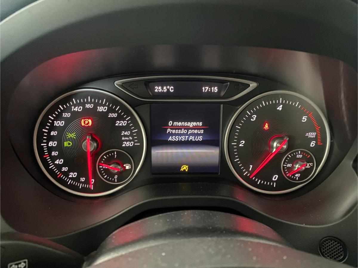mercedes-benz-classe-a-a-180-d-blueefficiency-2016-diesel-1461cc