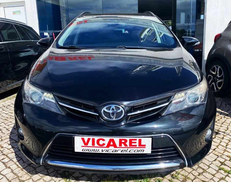 toyota-auris-1-4-d-4d-2015-diesel-1364cc