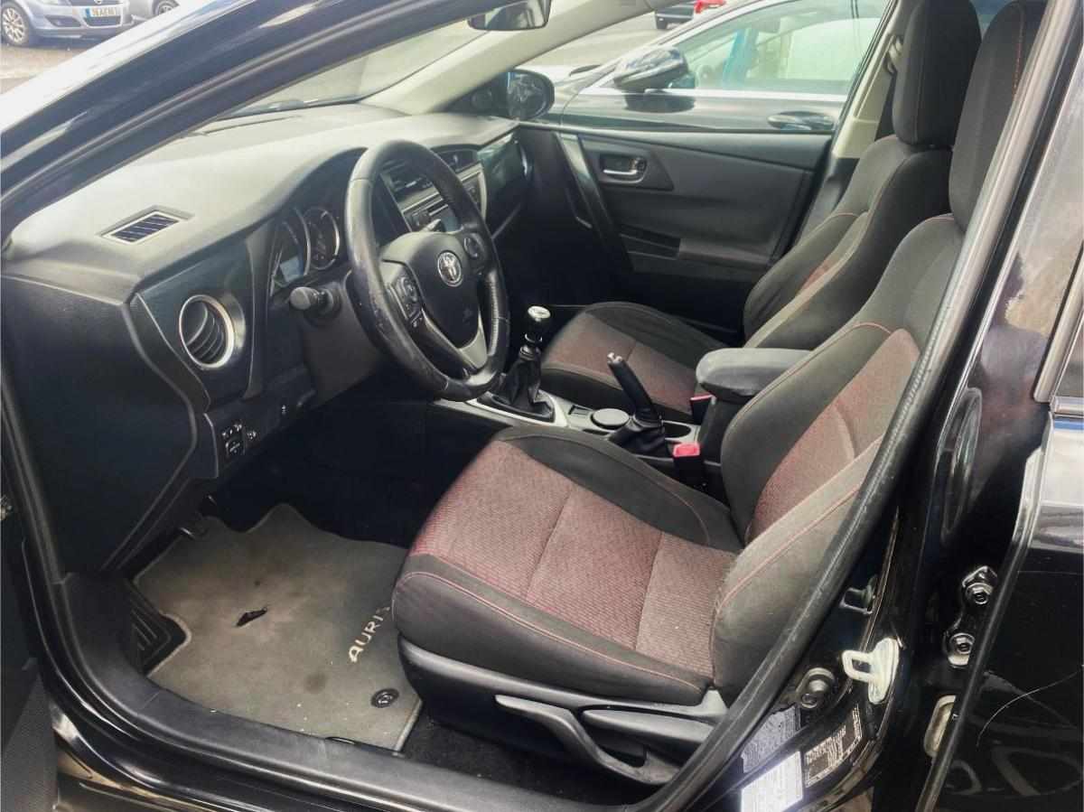 toyota-auris-1-4-d-4d-2015-diesel-1364cc