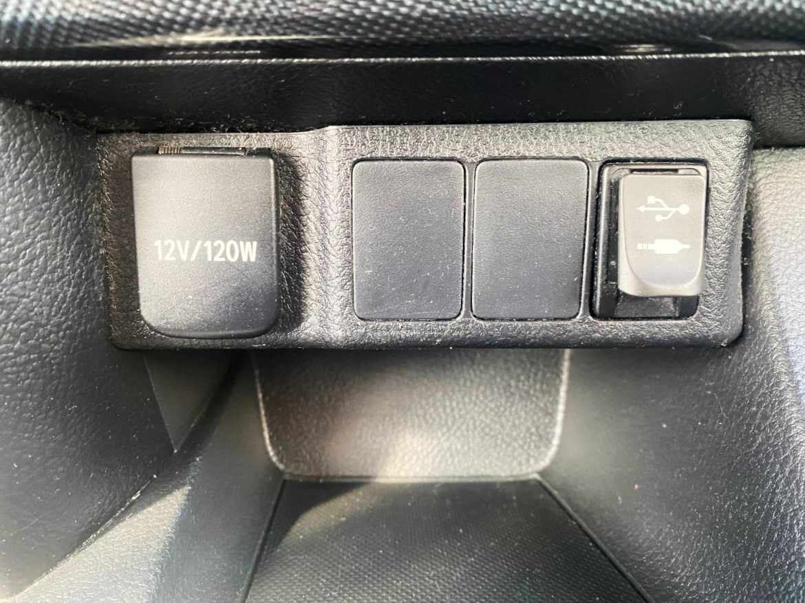 toyota-auris-1-4-d-4d-2015-diesel-1364cc