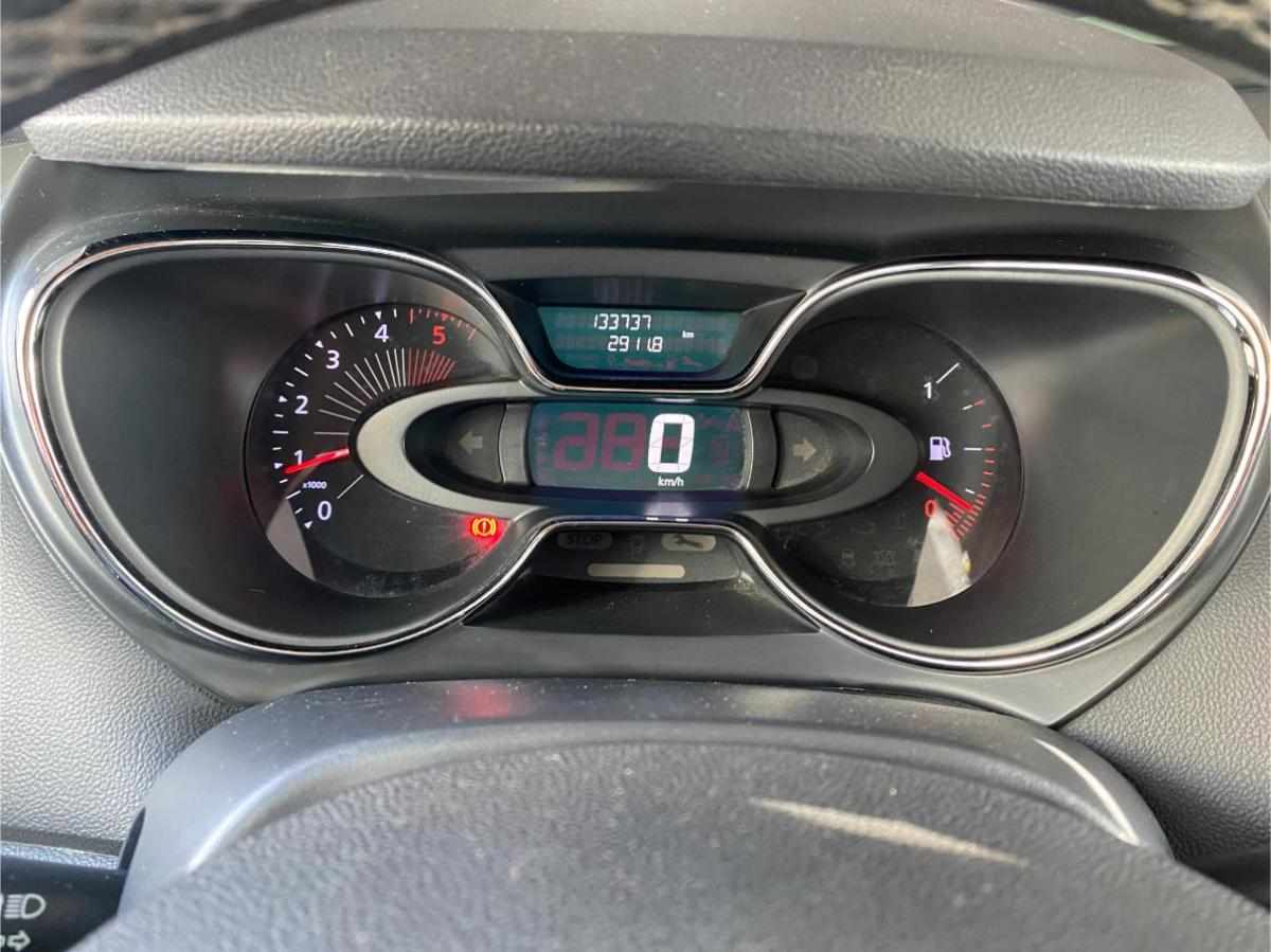 renault-captur-1-5-dci-2016-diesel-1461cc