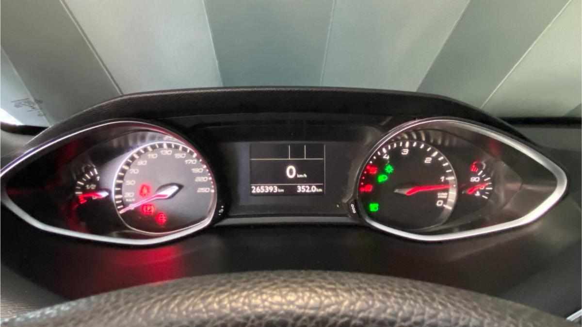 peugeot-308-1-5-bluehdi-2019-diesel-1499cc