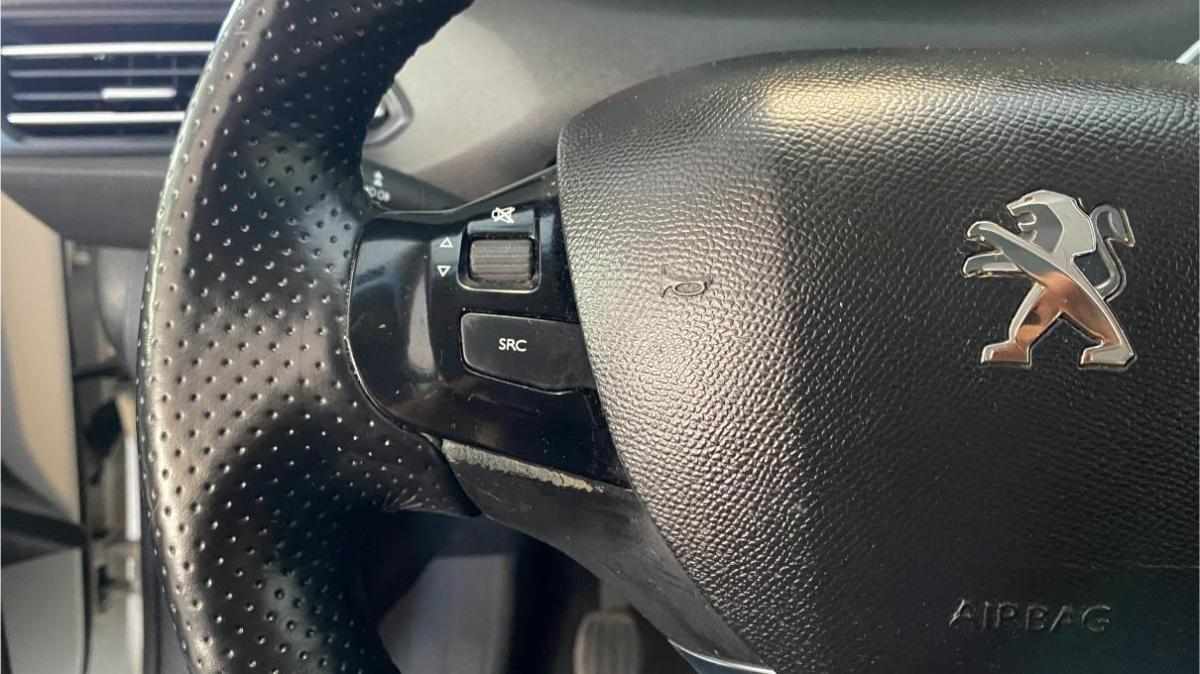 peugeot-308-1-5-bluehdi-2019-diesel-1499cc