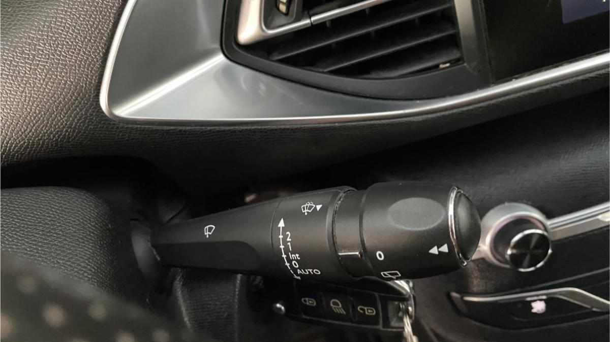 peugeot-308-1-5-bluehdi-2019-diesel-1499cc