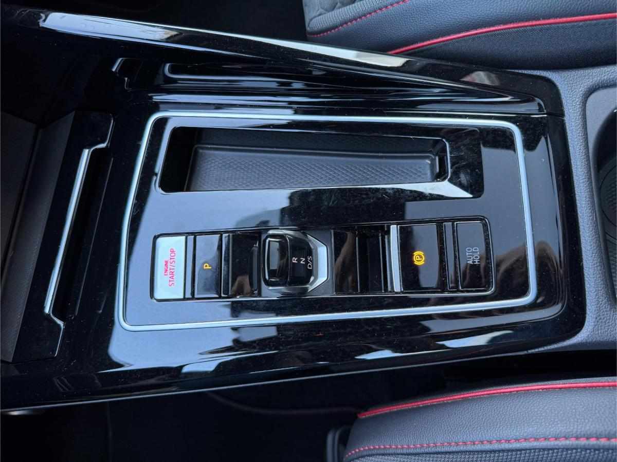 volkswagen-golf-2-0-tsi-2022-gasolina-1984cc