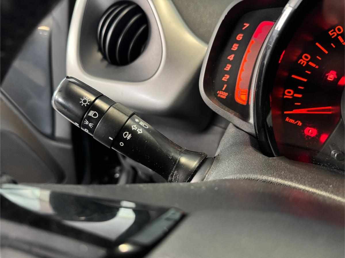 citroen-c1-1-0-2015-gasolina-998cc