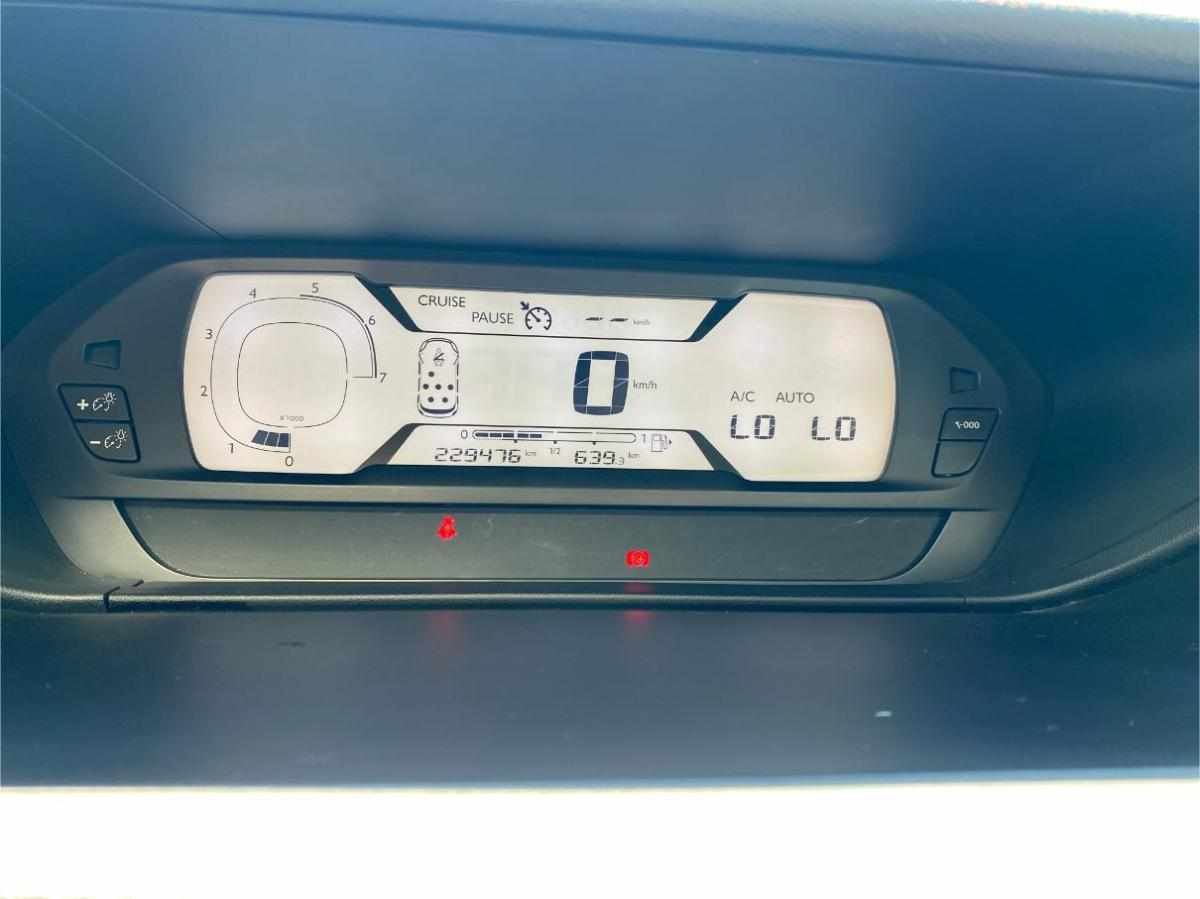 citroen-c4-picasso-1-6-bluehdi-2017-diesel-1560cc