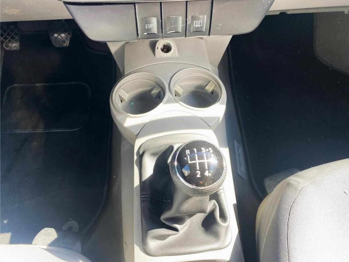 volkswagen-beetle-1-9-tdi-2006-diesel-1896cc