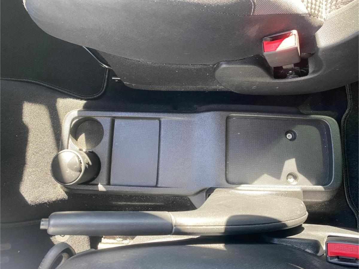 peugeot-partner-2017-gasolina-1199cc