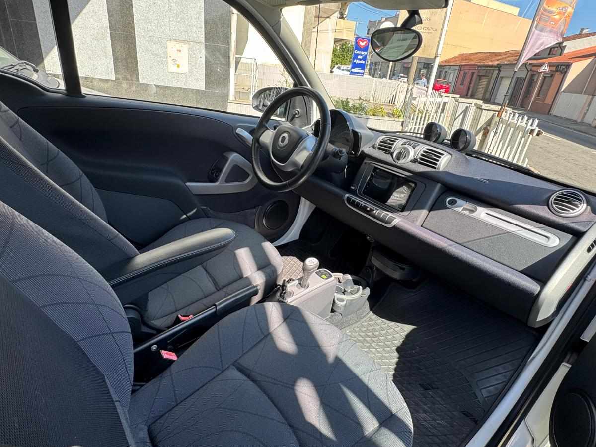 smart-fortwo-1-0-2011-gasolina-999cc
