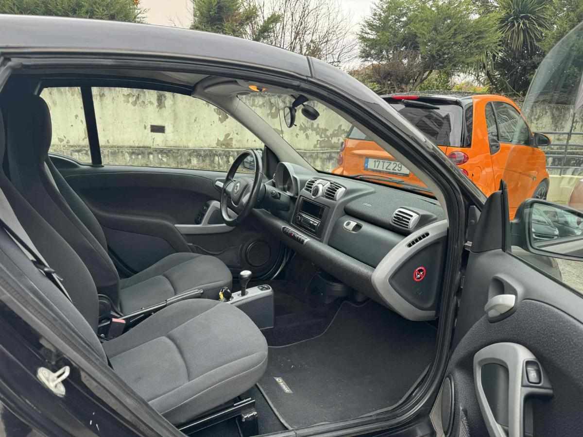 smart-fortwo-0-8-cdi-2009-diesel-799cc