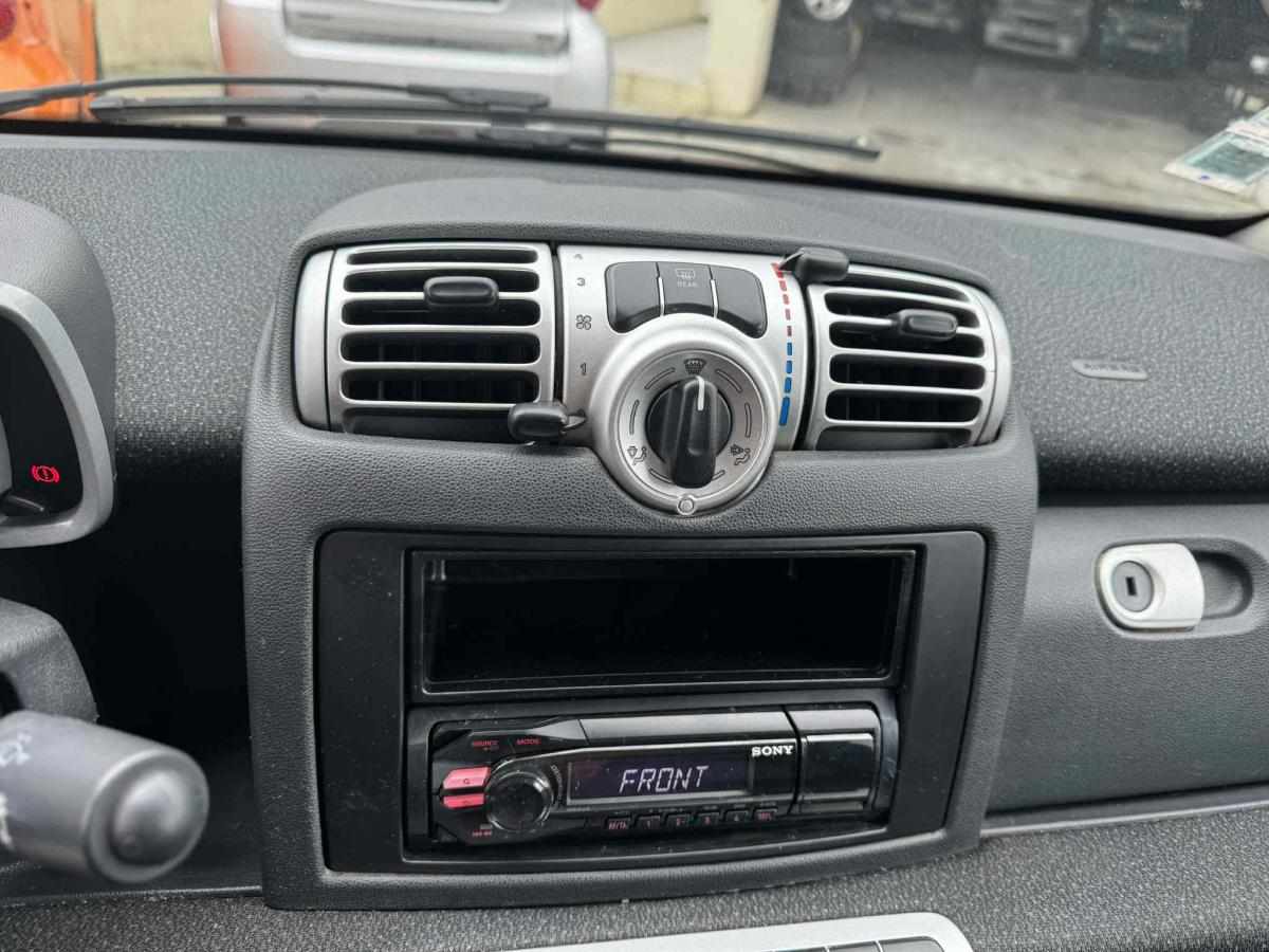 smart-fortwo-0-8-cdi-2009-diesel-799cc