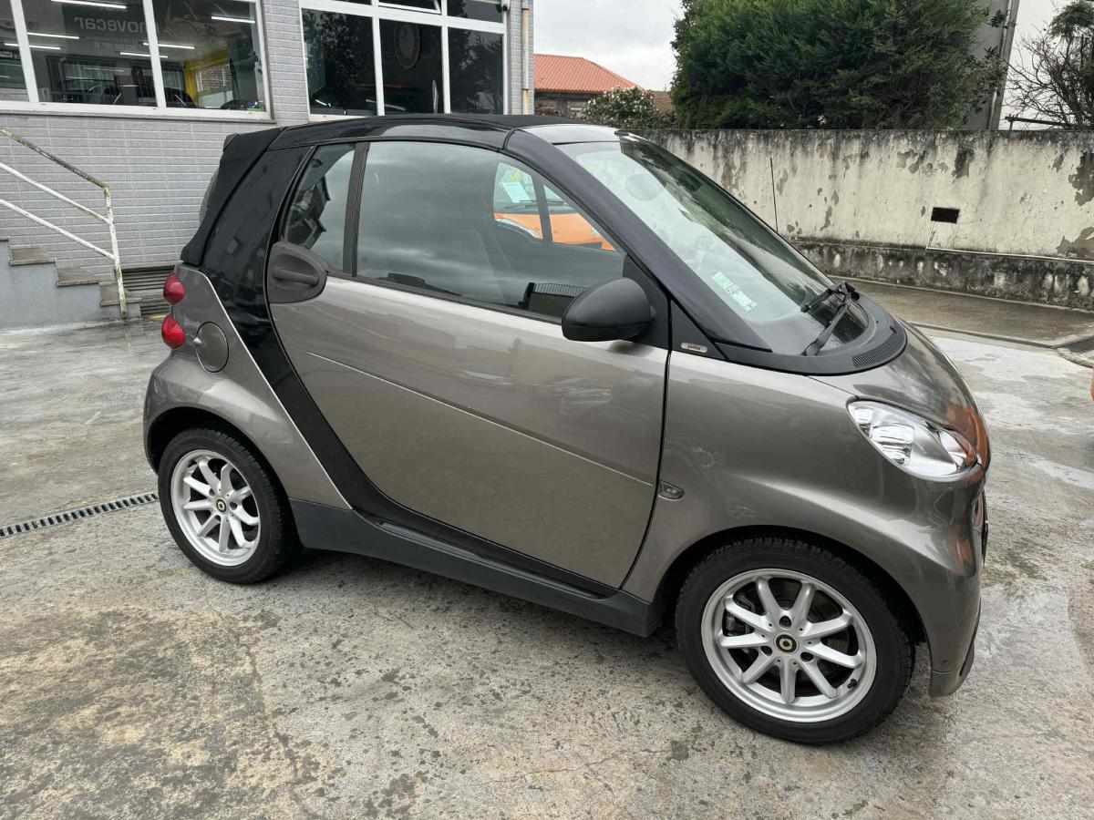 smart-fortwo-0-8-cdi-2009-diesel-799cc