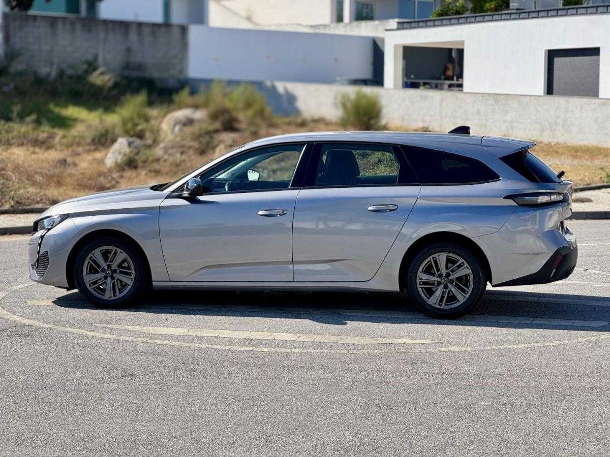 peugeot-308-sw-2022-gasolina-1199cc