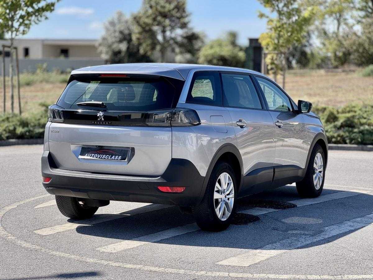peugeot-5008-2022-diesel-1499cc