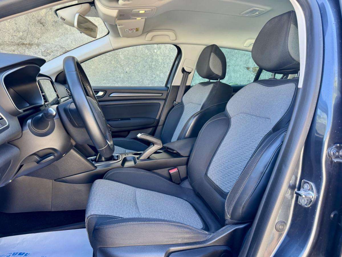 renault-megane-sport-tourer-2021-diesel-1461cc