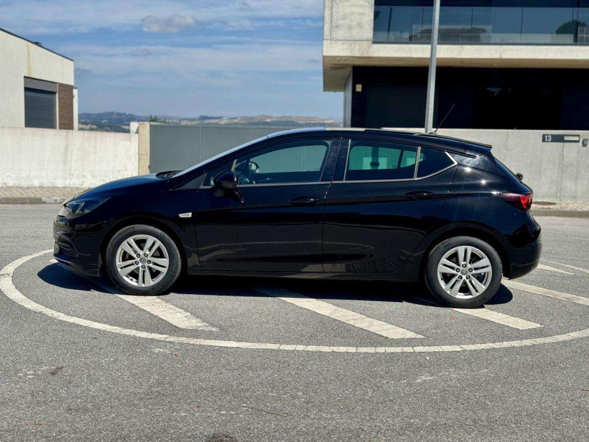 opel-astra-2020-diesel-1496cc