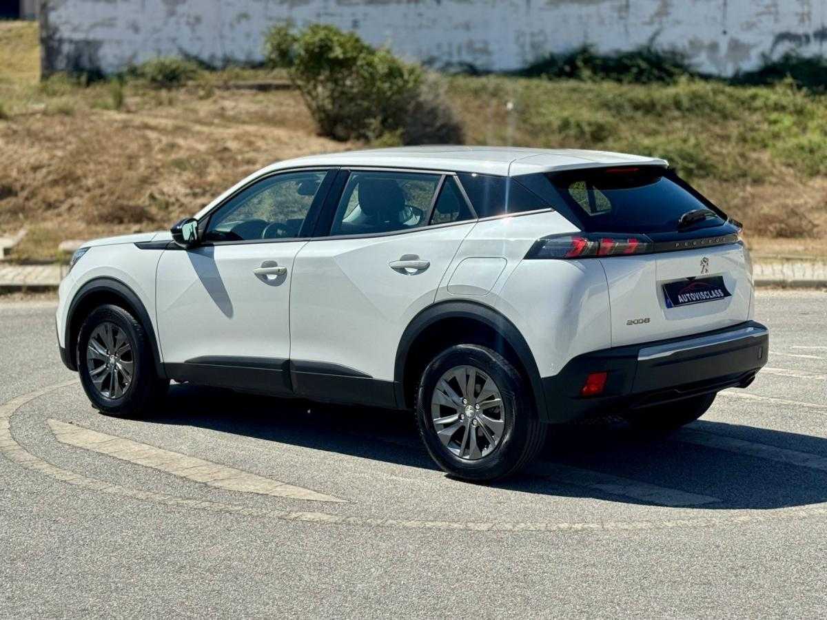 peugeot-2008-2022-diesel-1499cc