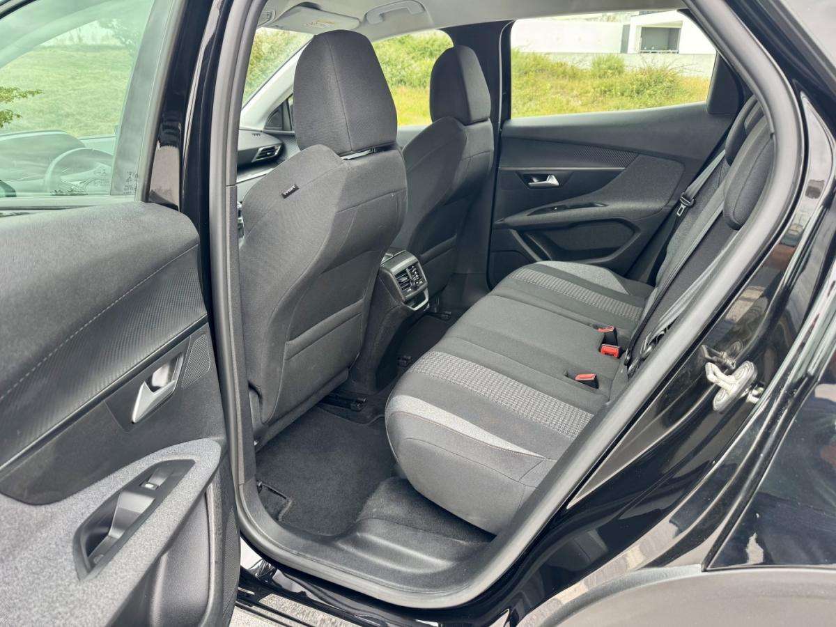 peugeot-3008-2021-diesel-1499cc