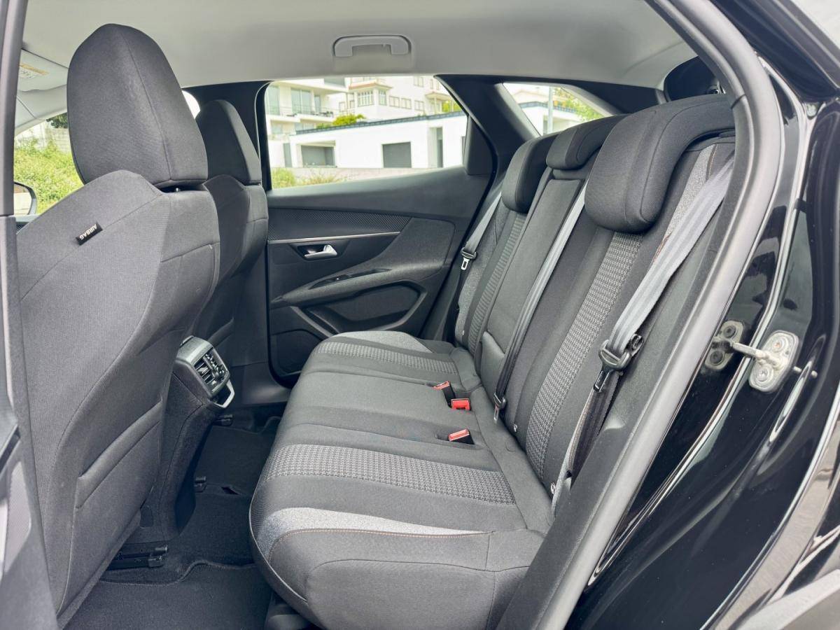 peugeot-3008-2021-diesel-1499cc