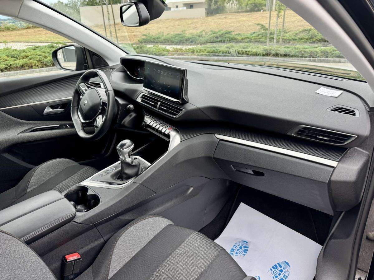 peugeot-3008-2021-diesel-1499cc