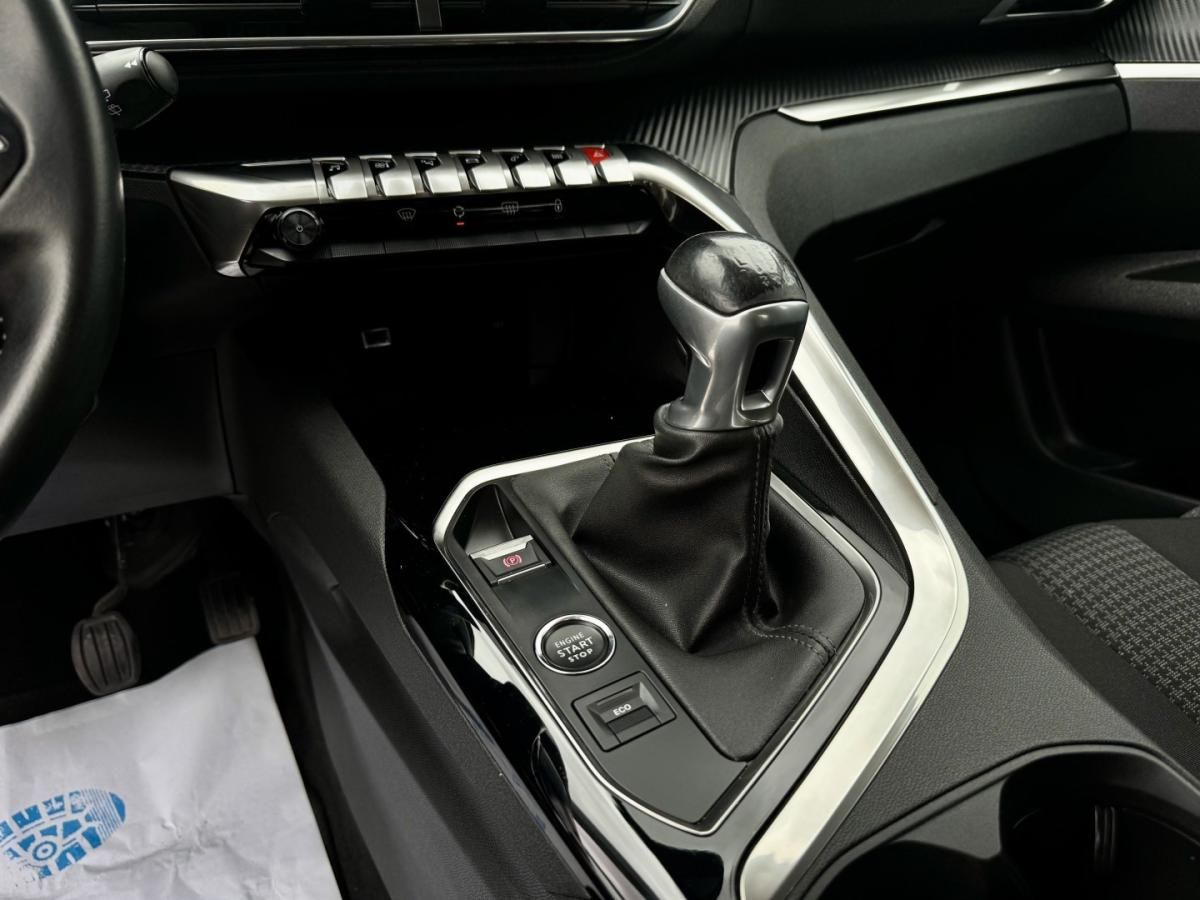 peugeot-3008-2021-diesel-1499cc