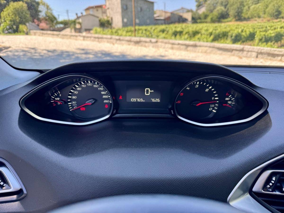 peugeot-308-sw-2020-diesel-1499cc