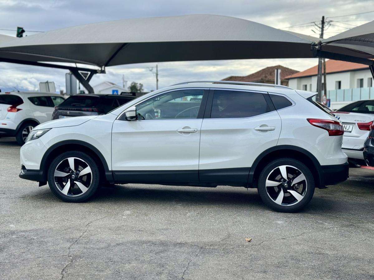 nissan-qashqai-2015-diesel-1600cc
