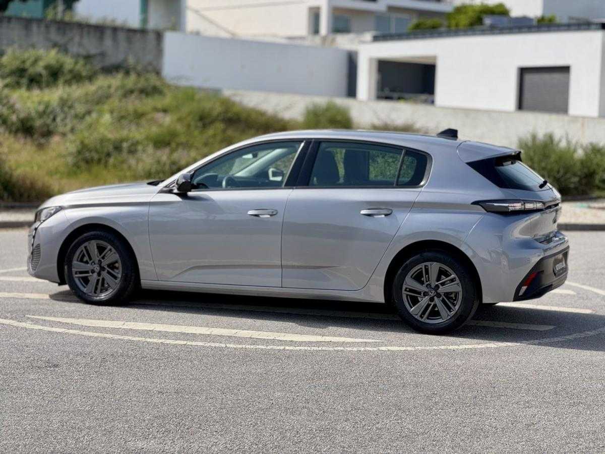peugeot-308-2022-diesel-1499cc