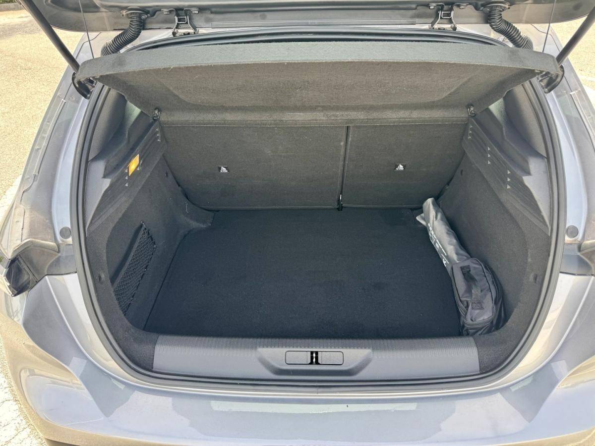 peugeot-308-2022-diesel-1499cc
