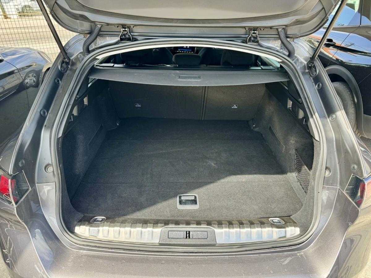 peugeot-508-sw-2022-diesel-1499cc