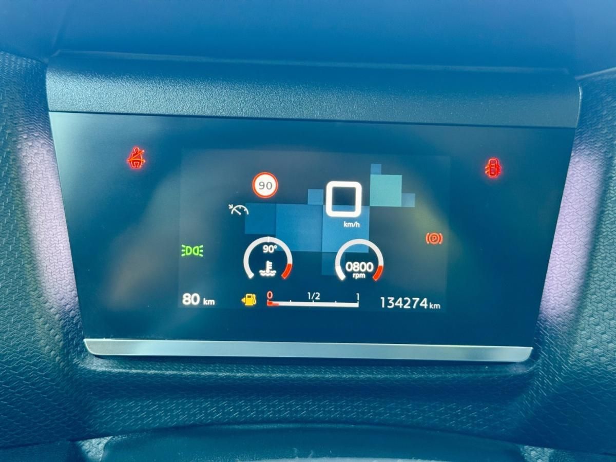 citroen-c4-2021-diesel-1499cc