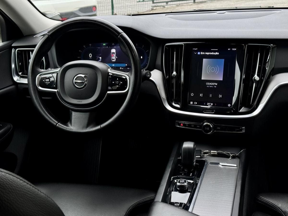 volvo-v60-2022-diesel-1969cc