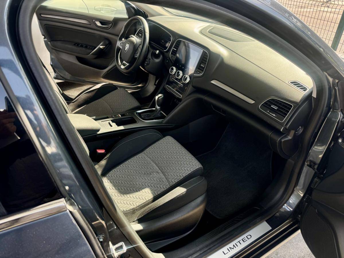 renault-megane-sport-tourer-2022-hibrido-1598cc