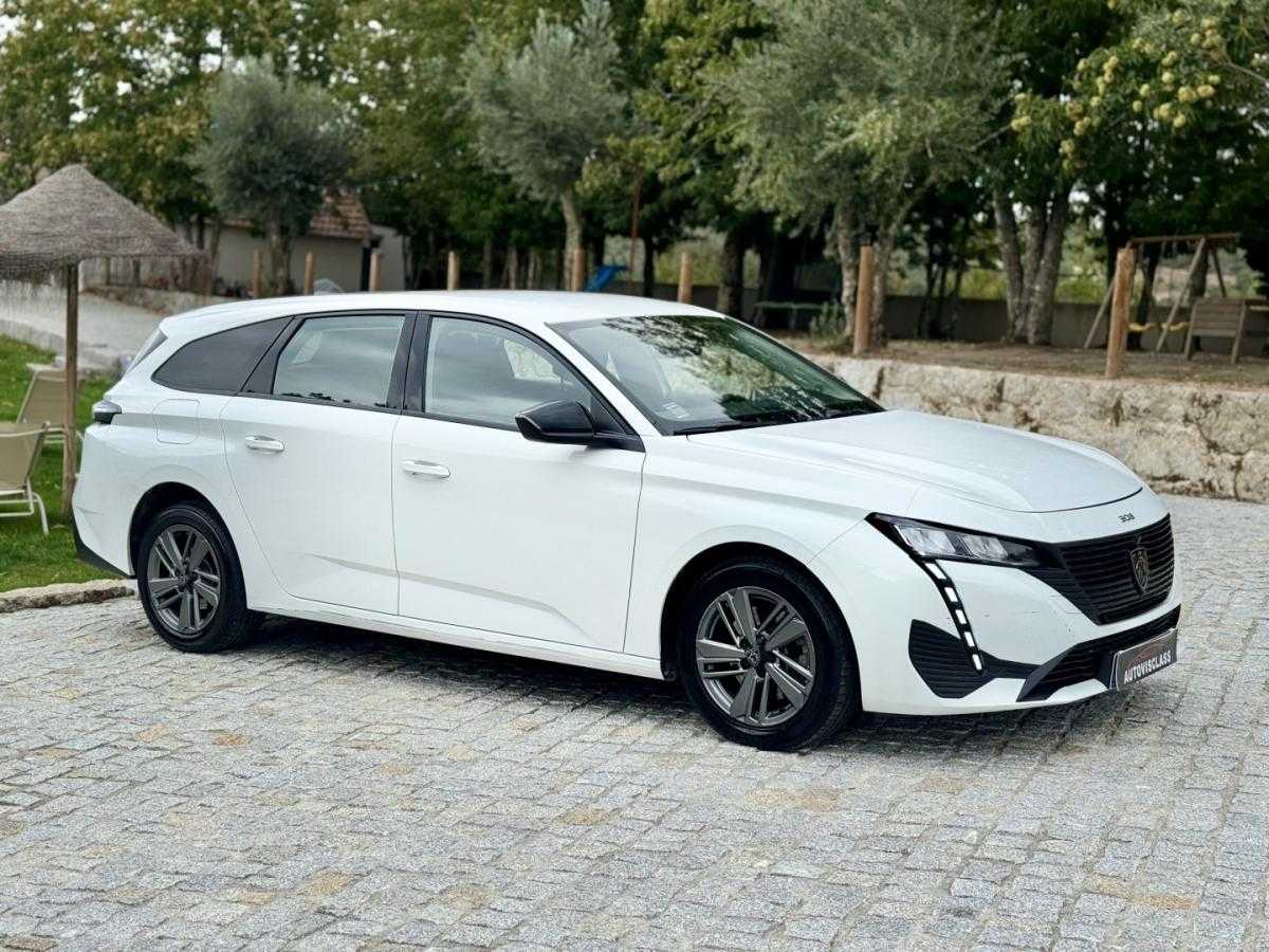 peugeot-308-sw-2022-diesel-1499cc