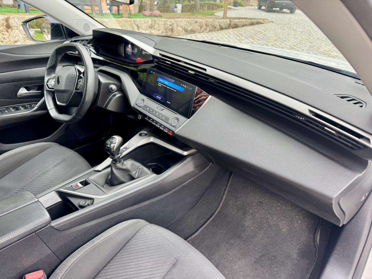 peugeot-308-sw-2022-diesel-1499cc