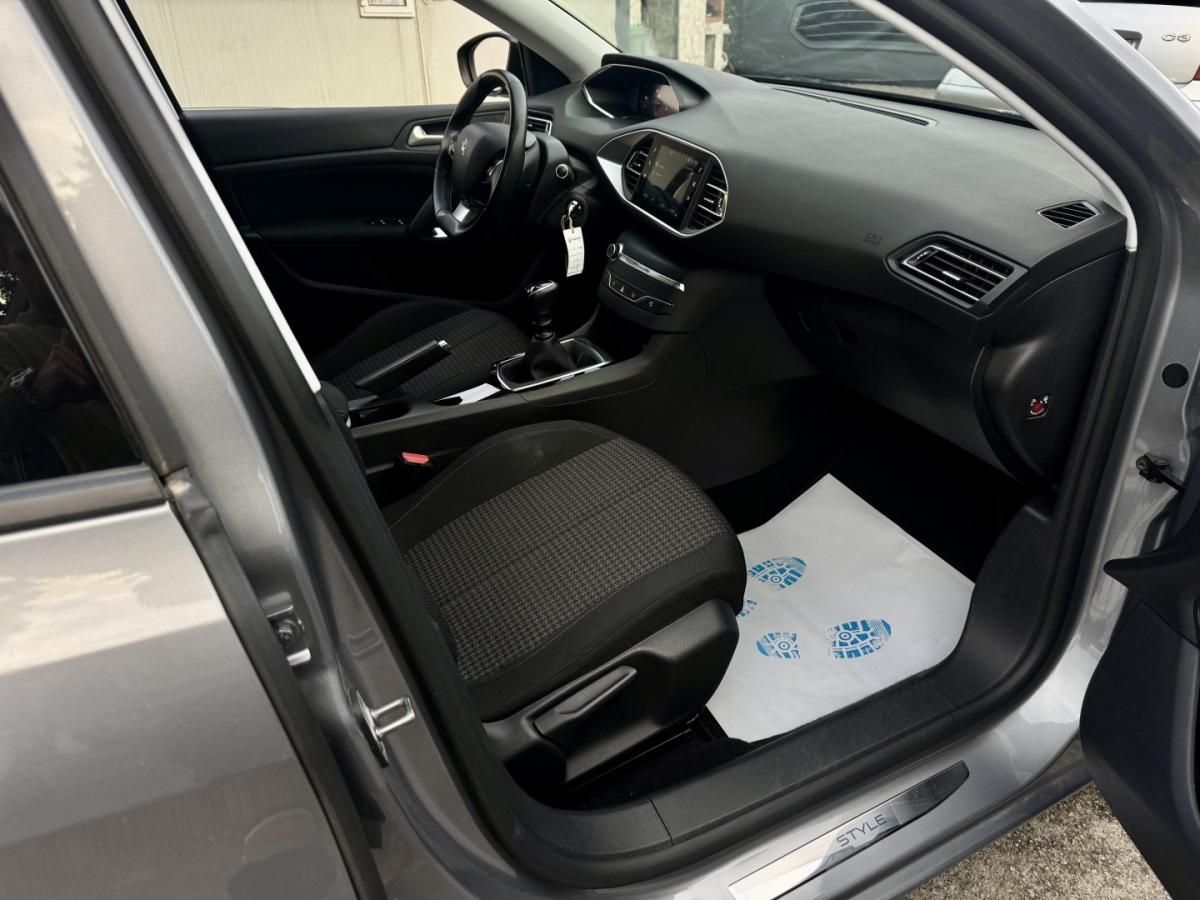 peugeot-308-sw-2020-diesel-1499cc