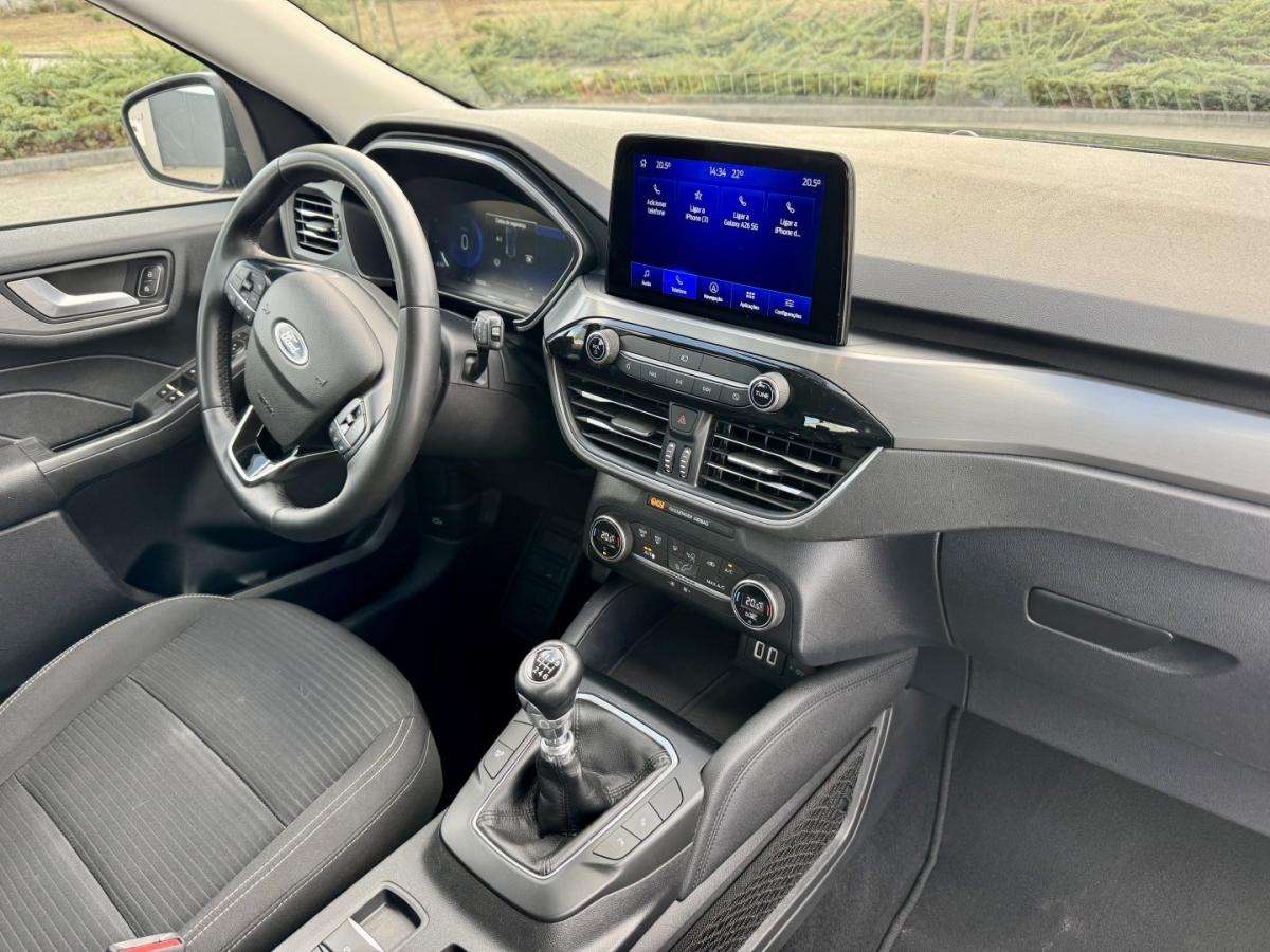 ford-kuga-2022-diesel-1499cc
