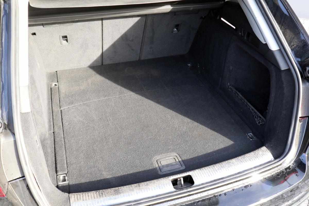 audi-a4-avant-2-0-tdi-190-2019-diesel-1968cc
