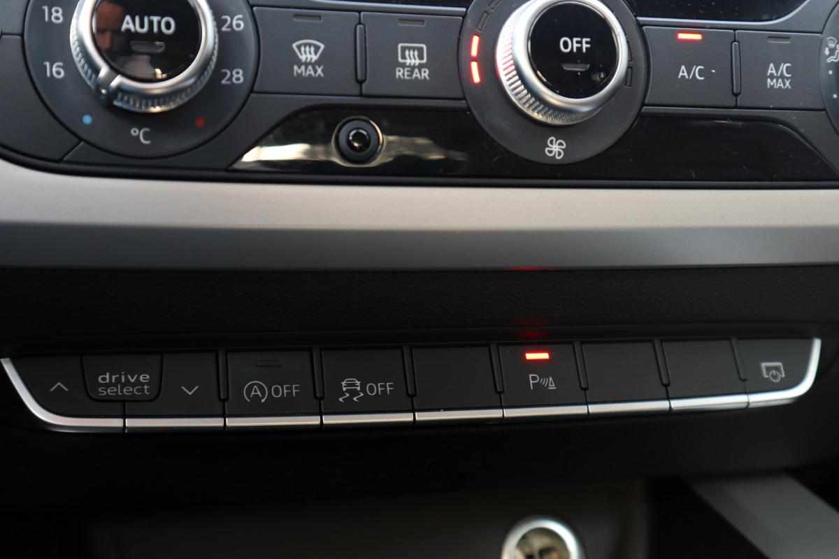 audi-a4-avant-2-0-tdi-190-2019-diesel-1968cc