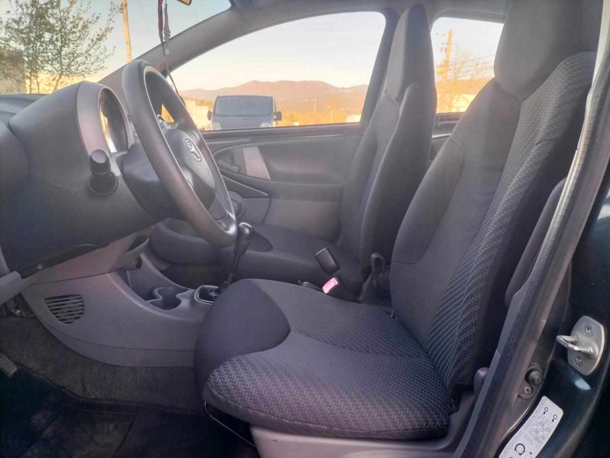 toyota-aygo-1-0-vvt-i-2008-gasolina-998cc