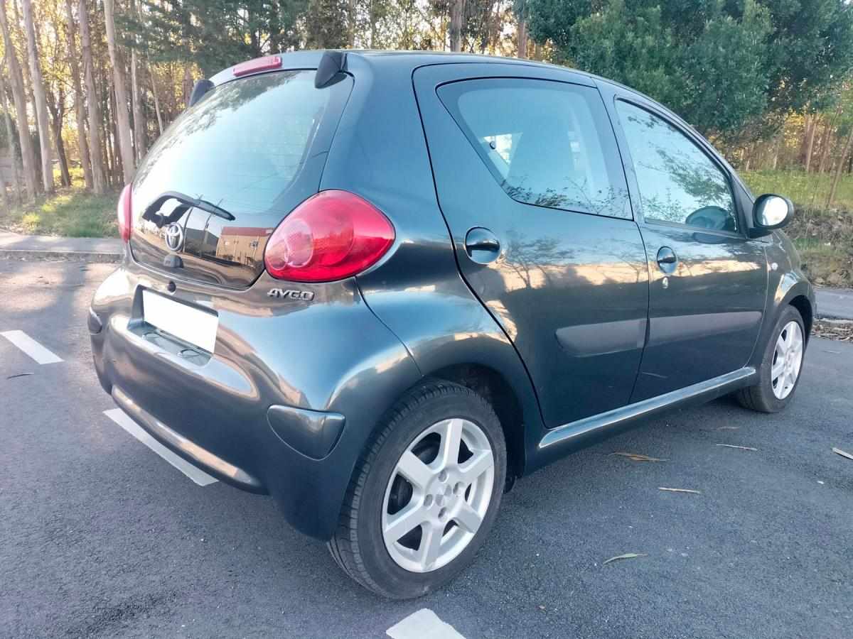 toyota-aygo-1-0-vvt-i-2008-gasolina-998cc
