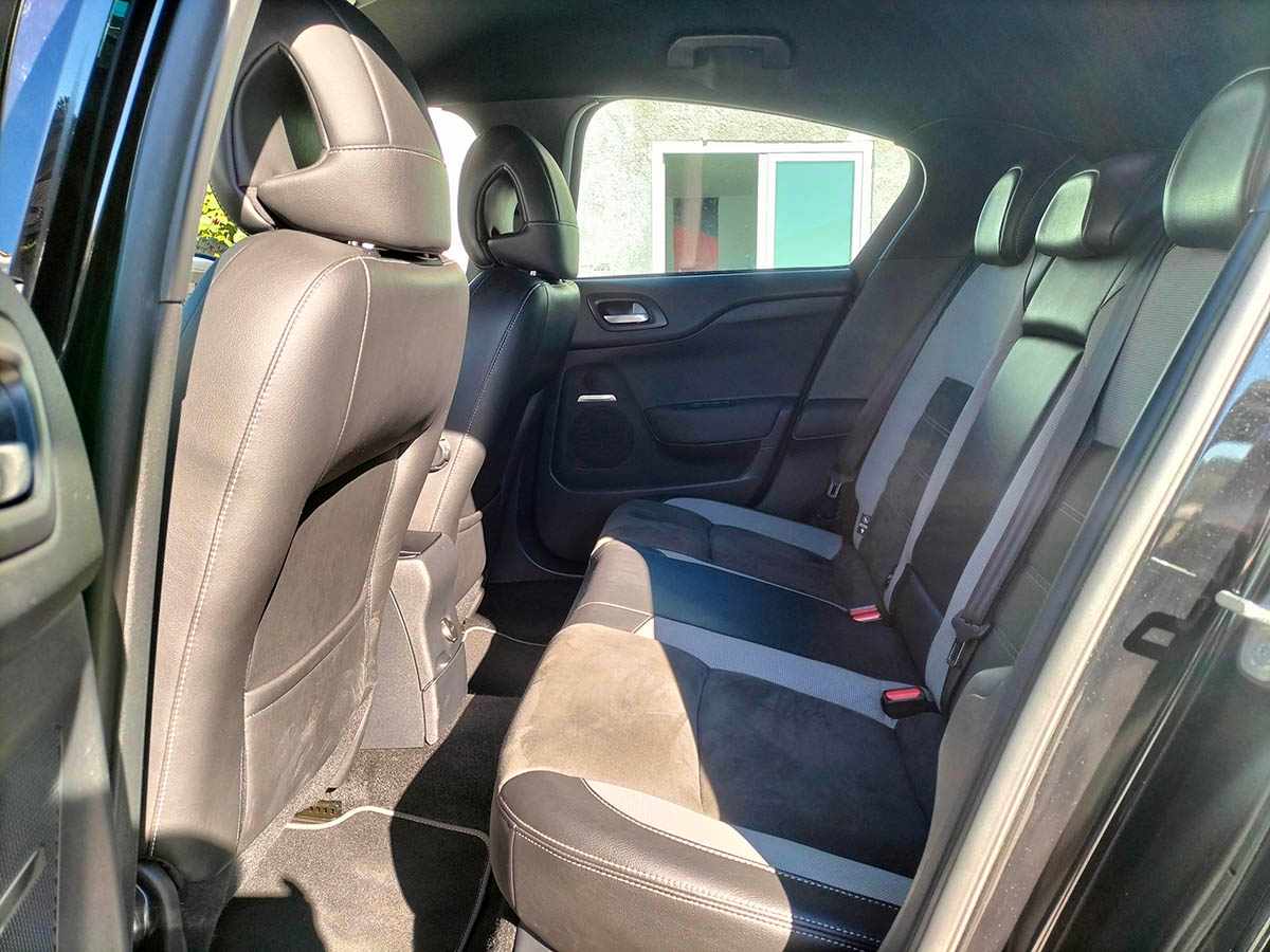 ds-ds-4-1-6-bluehdi-2016-diesel-1560cc