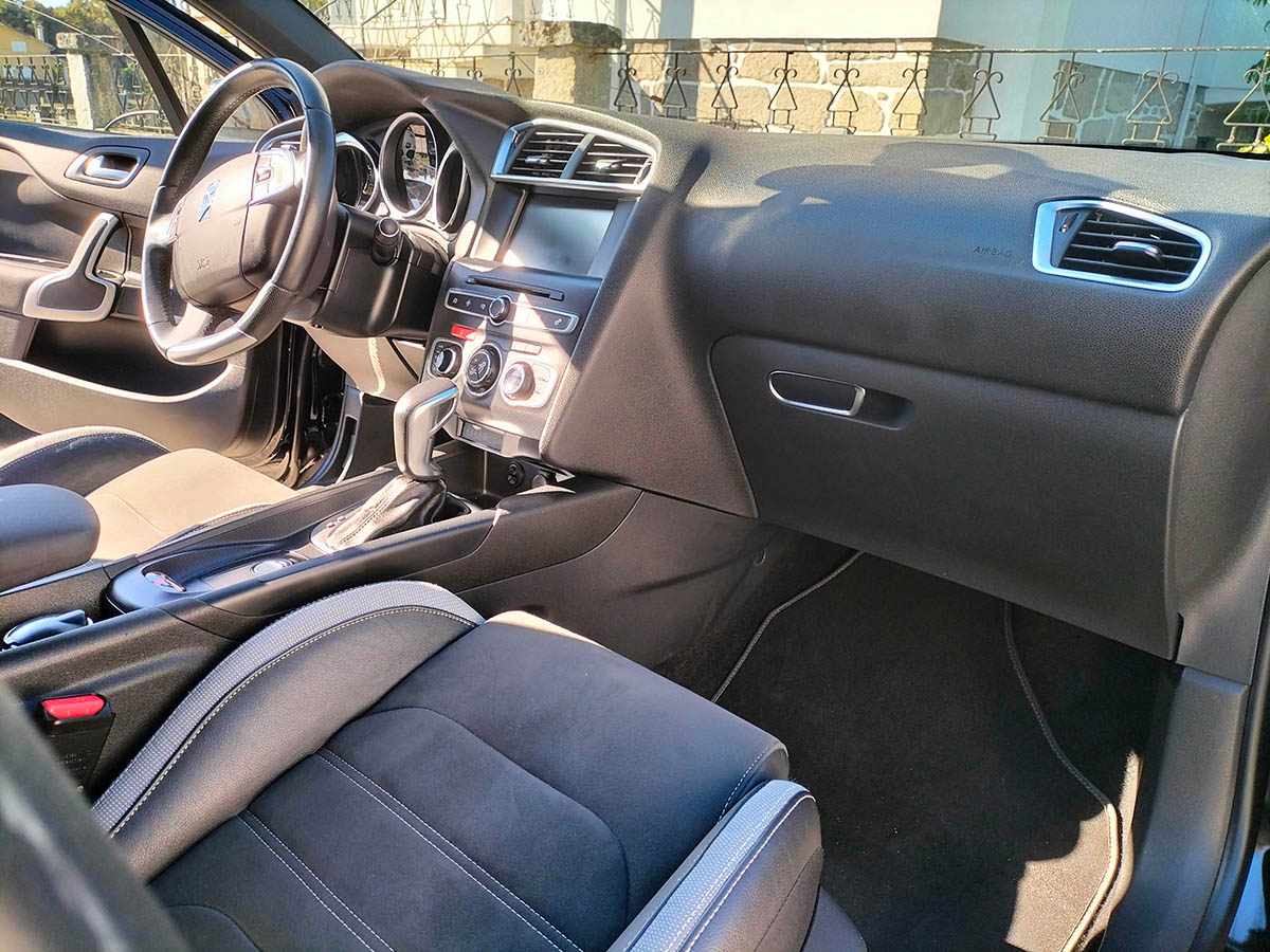 ds-ds-4-1-6-bluehdi-2016-diesel-1560cc