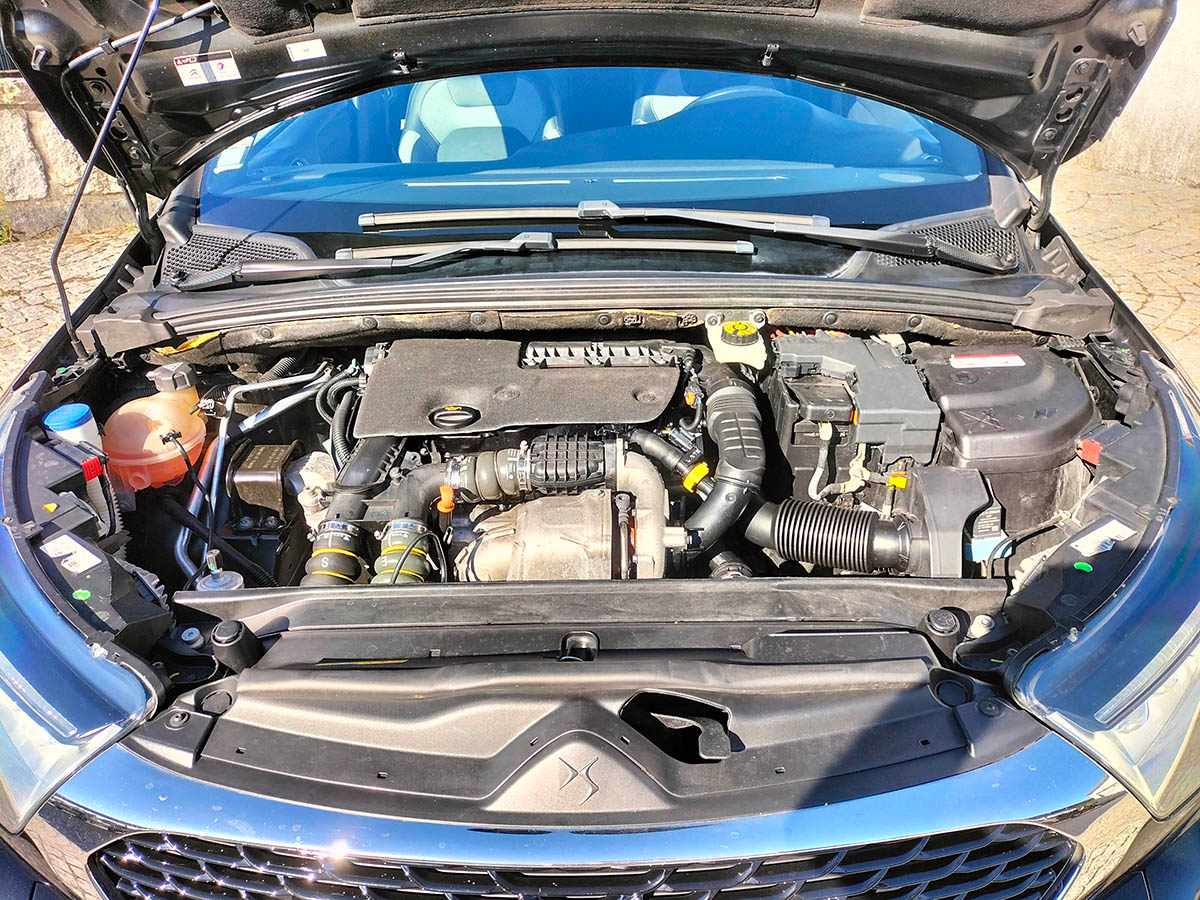 ds-ds-4-1-6-bluehdi-2016-diesel-1560cc
