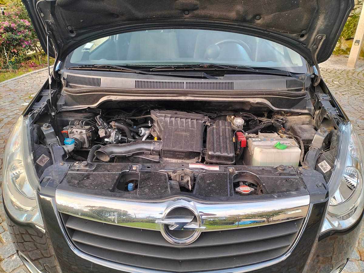 opel-agila-1-0-ecoflex-2011-gasolina-996cc