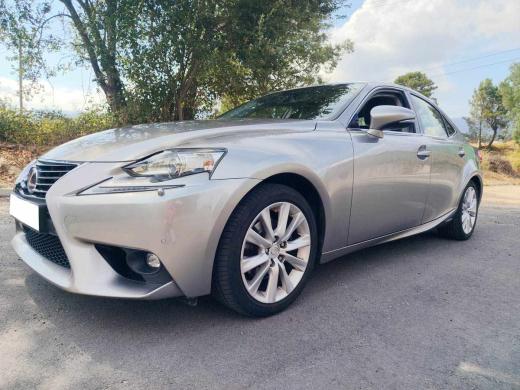 lexus-is-300h-2016-gasolina-2494cc