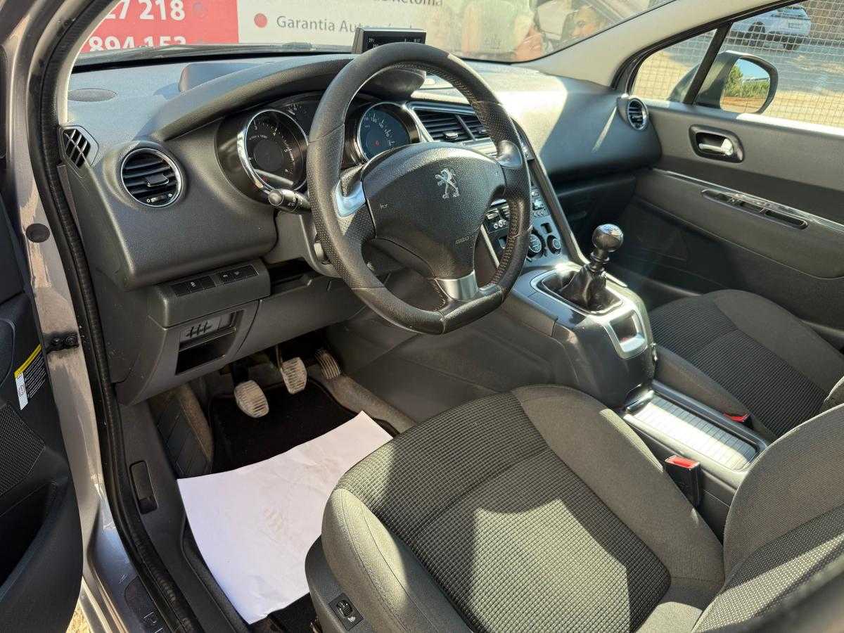 peugeot-5008-2016-diesel-1560cc